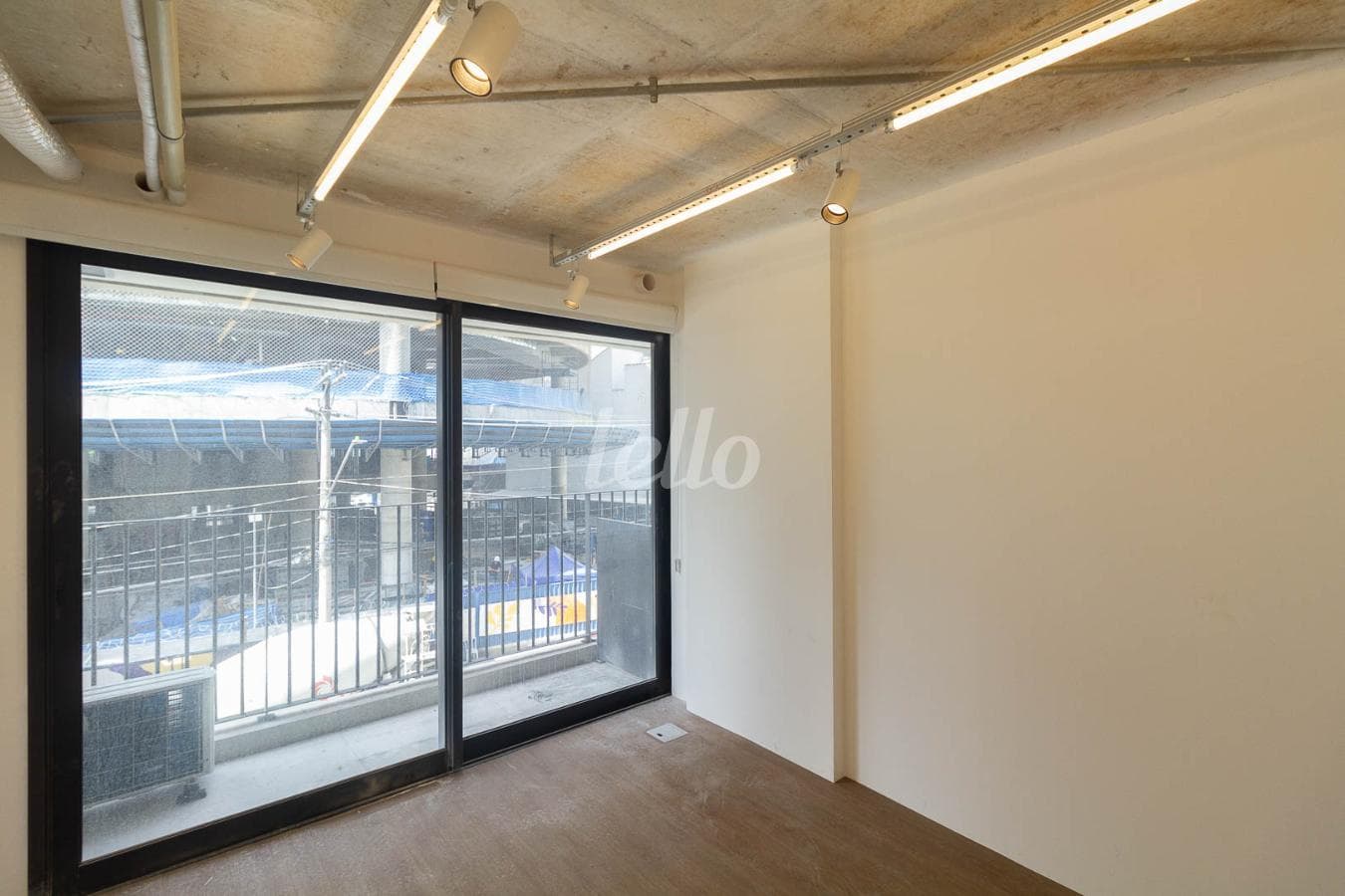 SALA de Sala / Conjunto com 16 m² em Pinheiros - São Paulo