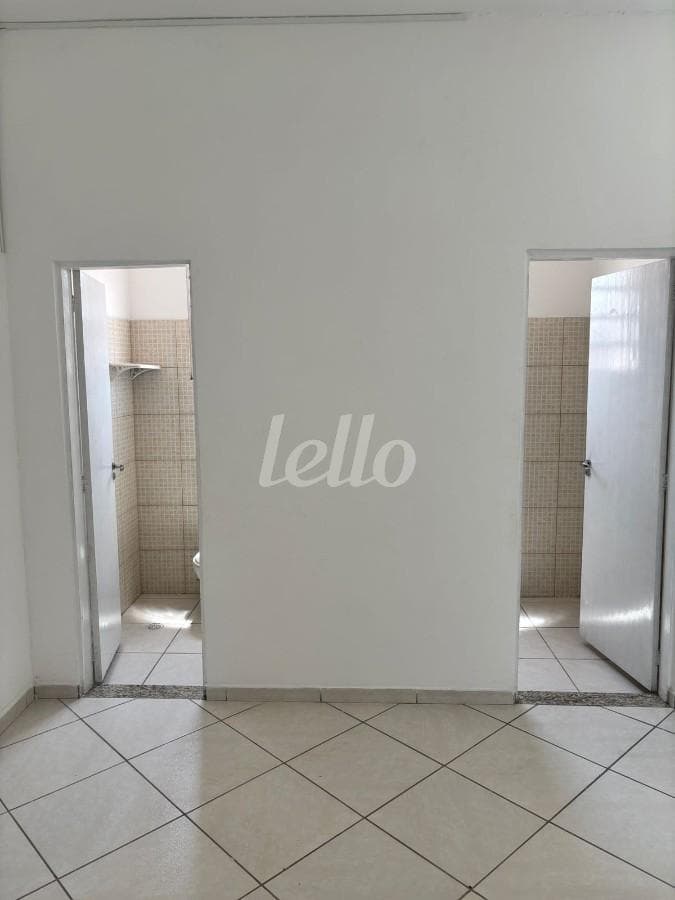 SUBSALA de Sobreloja Mall com 55 m² em Água Rasa - São Paulo