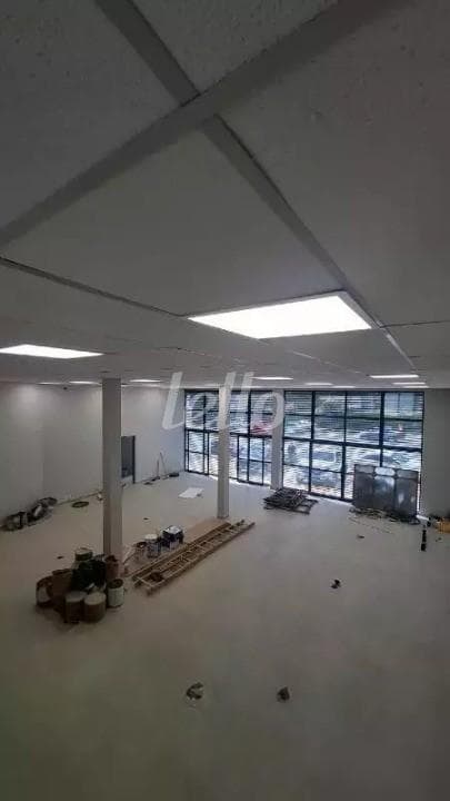 SALAO de Galpão/Armazém com 360 m² em Parque Capuava - Santo André