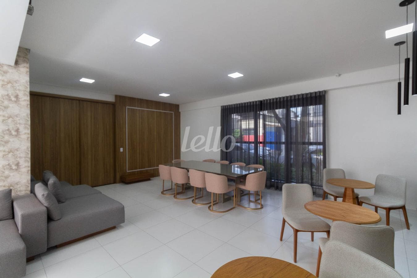 AREA CONDOMINIAL