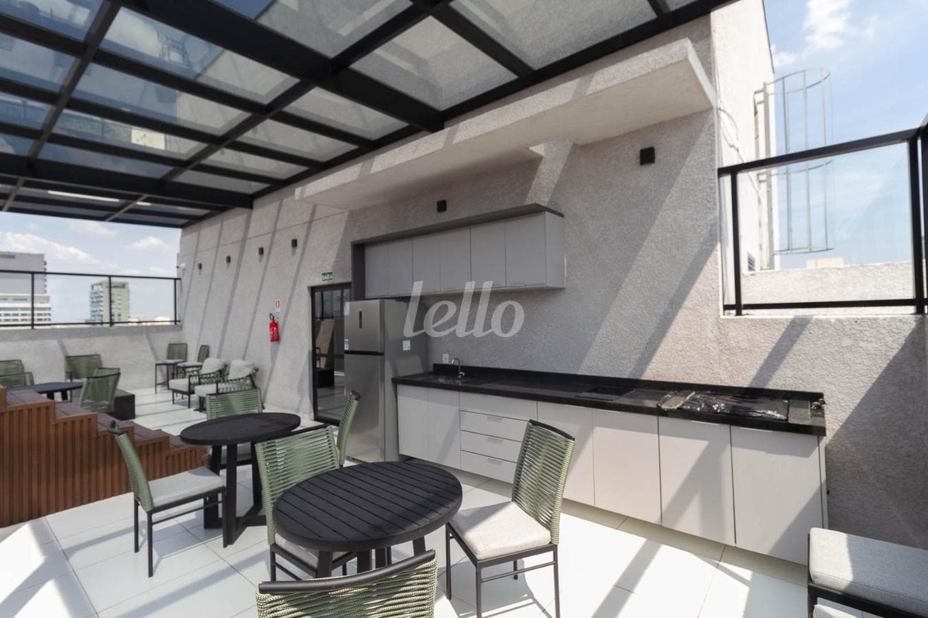 AREA CONDOMINIAL