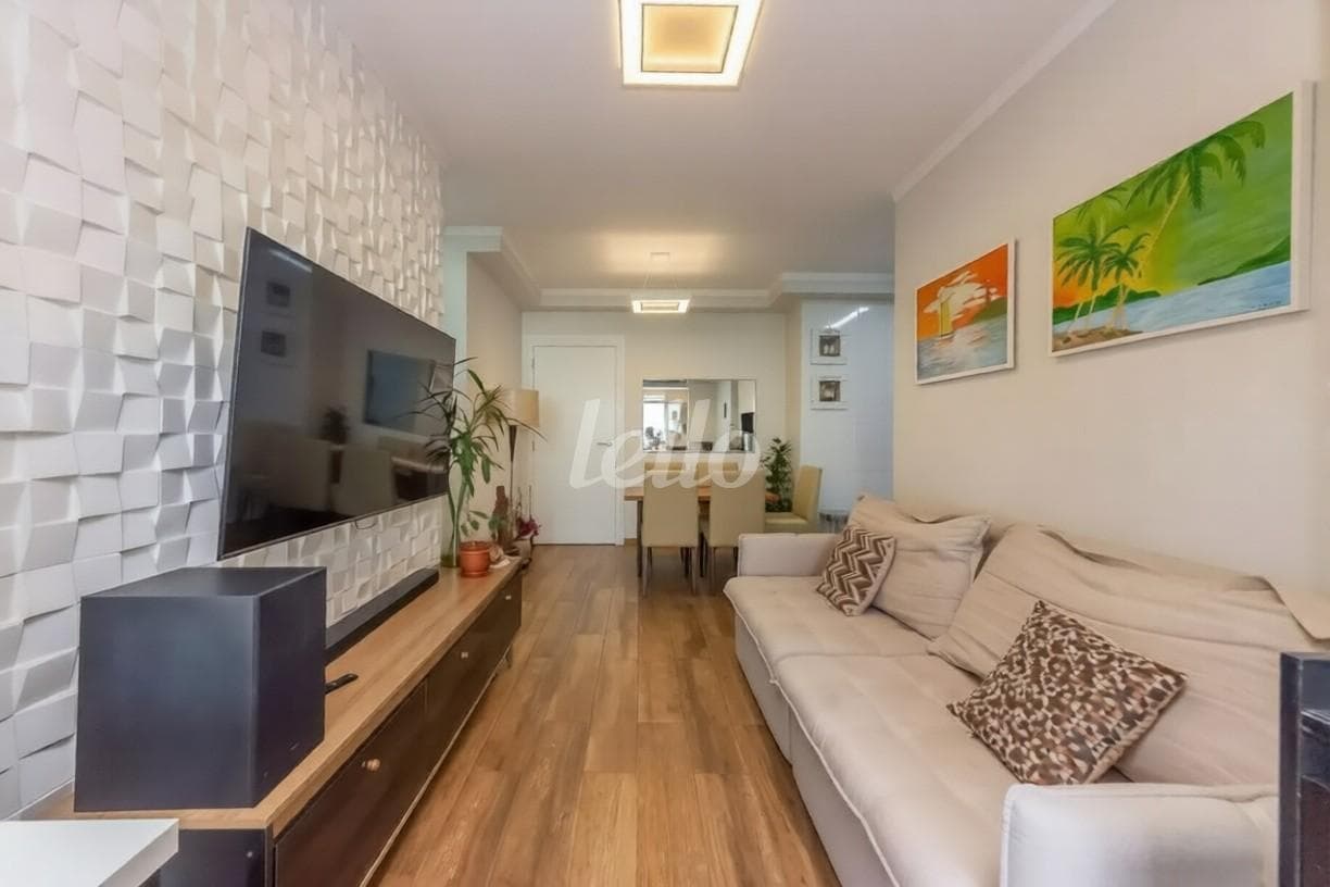 SALA de Apartamento com 64 m² em Parque São Jorge - São Paulo