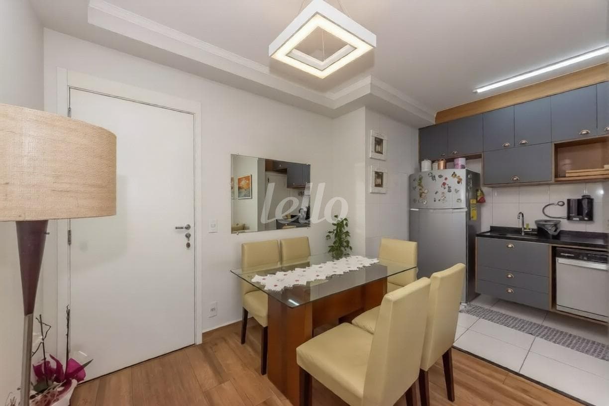 SALA de Apartamento com 64 m² em Parque São Jorge - São Paulo