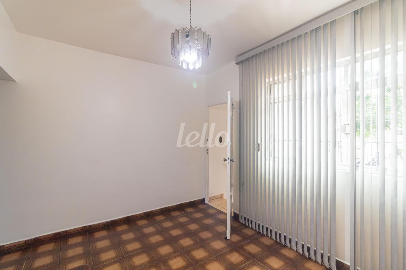 SALA de Casa sobrado com 177 m² em Cidade Mãe do Céu - São Paulo