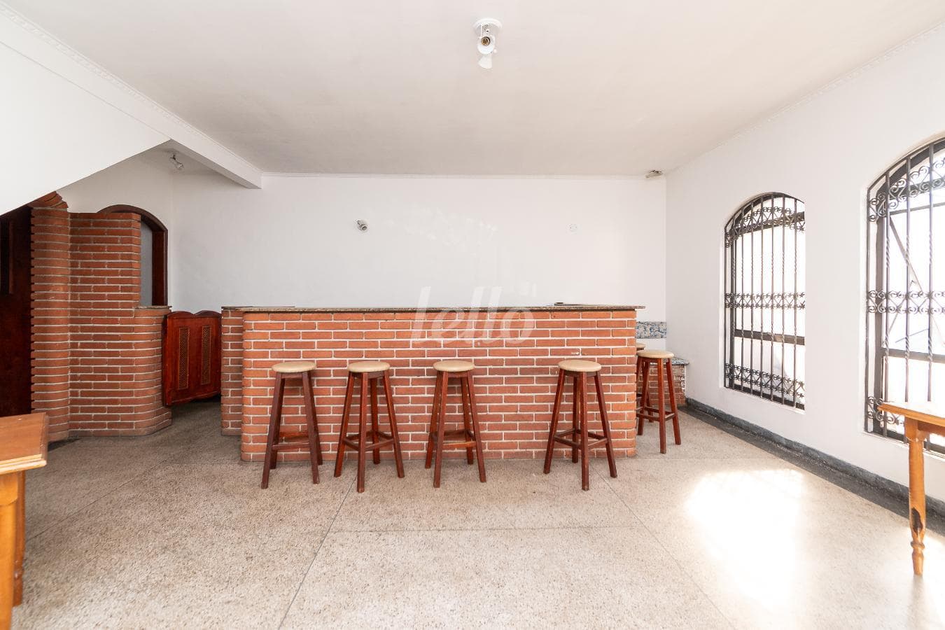 SALA de Casa sobrado com 300 m² em Maranhão - São Paulo