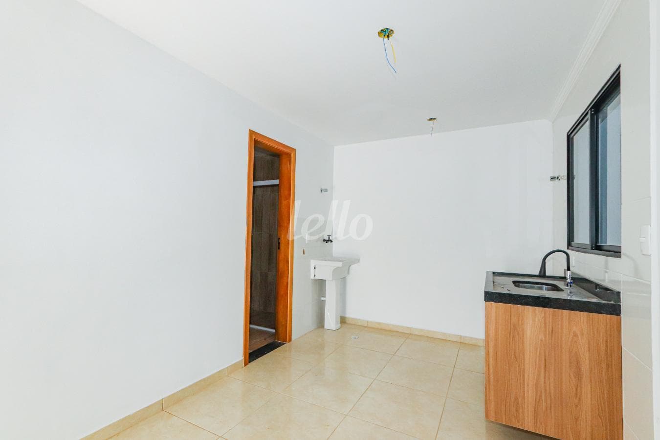 SALA de Apartamento com 30 m² em Vila Carrão - São Paulo