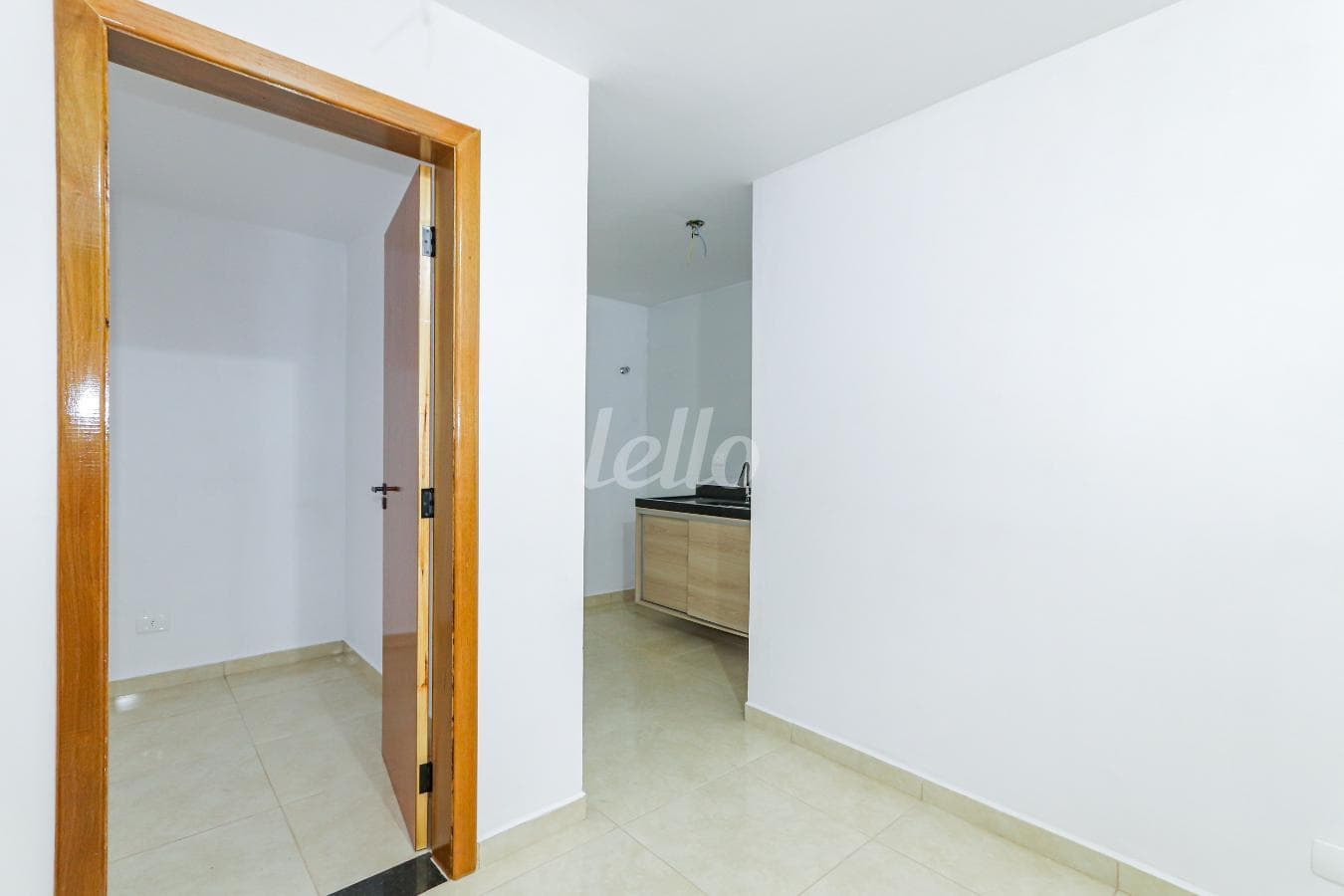 SALA de Apartamento com 30 m² em Vila Carrão - São Paulo