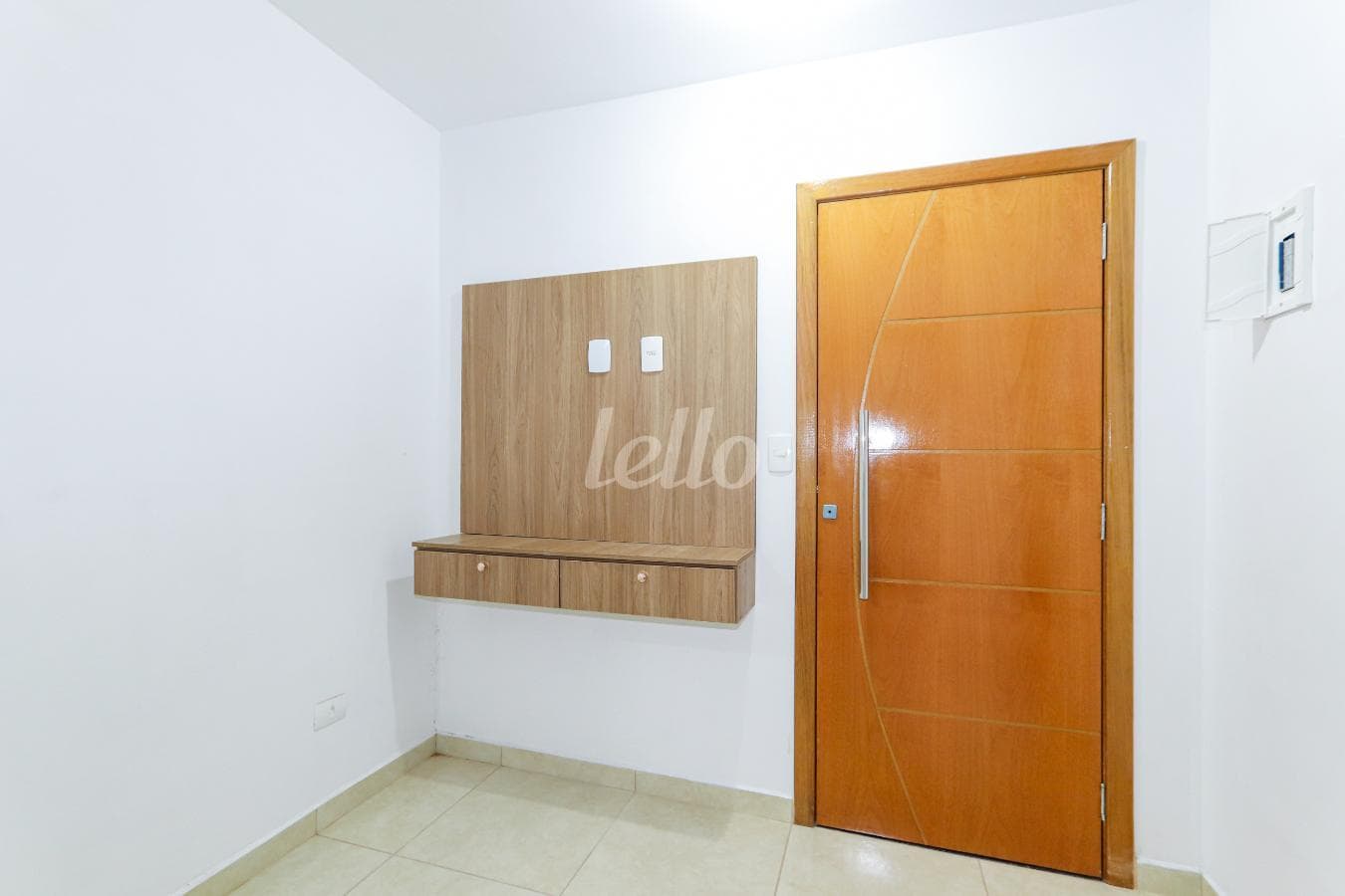 SALA de Apartamento com 30 m² em Vila Carrão - São Paulo