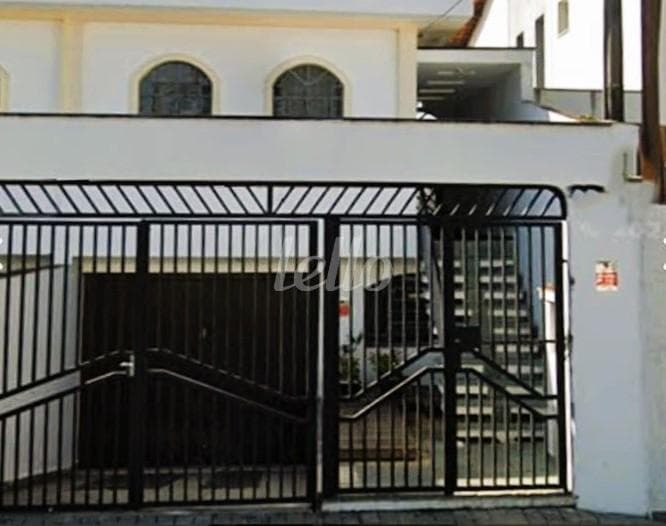 GARAGEM SUBTERRANEA de Casa sobrado com 250 m² em Jardim Piqueroby - São Paulo