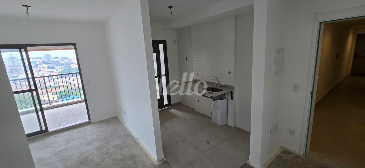 ENTRADA- SALA-COZINHA de Apartamento com 83 m² em Alto da Moóca - São Paulo