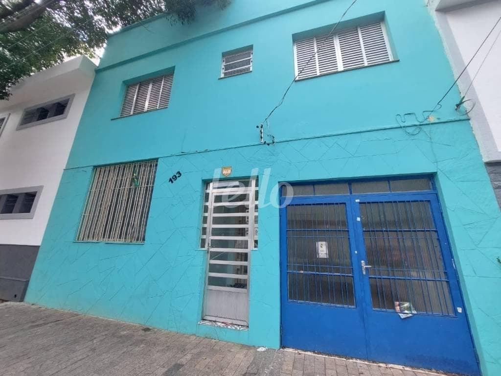 FACHADA de Casa sobrado com 110 m² em Tatuapé - São Paulo