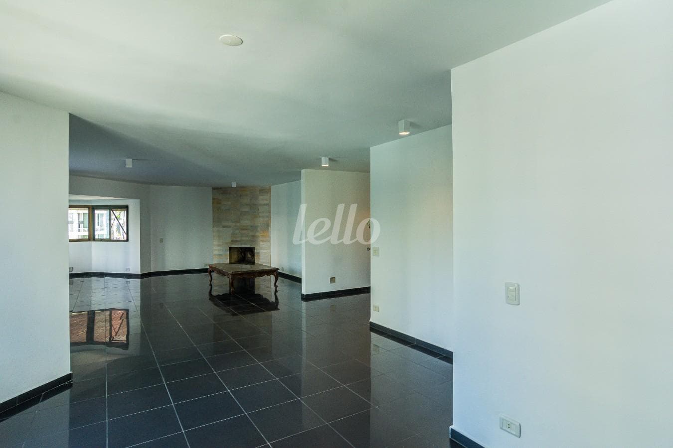 01SALA_001 de Apartamento com 286 m² em Jardim Fonte do Morumbi - São Paulo