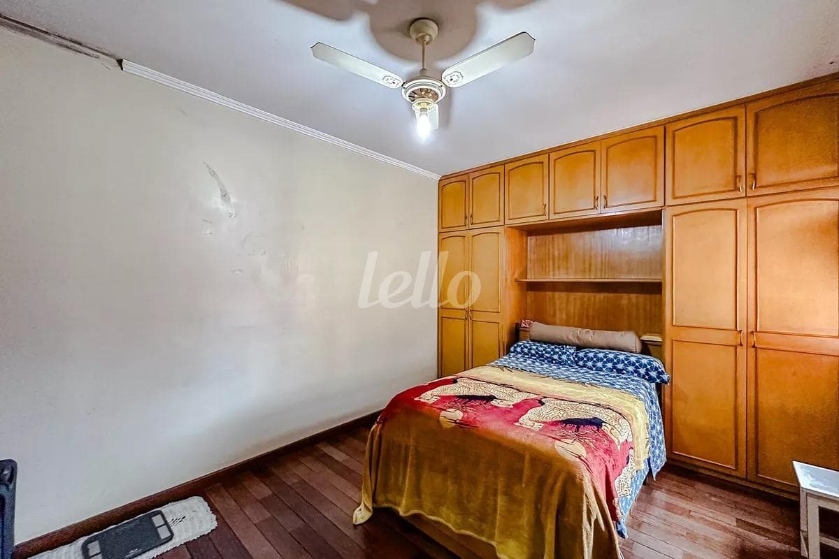 QUARTO de Casa sobrado com 200 m² em Vila Bertioga - São Paulo
