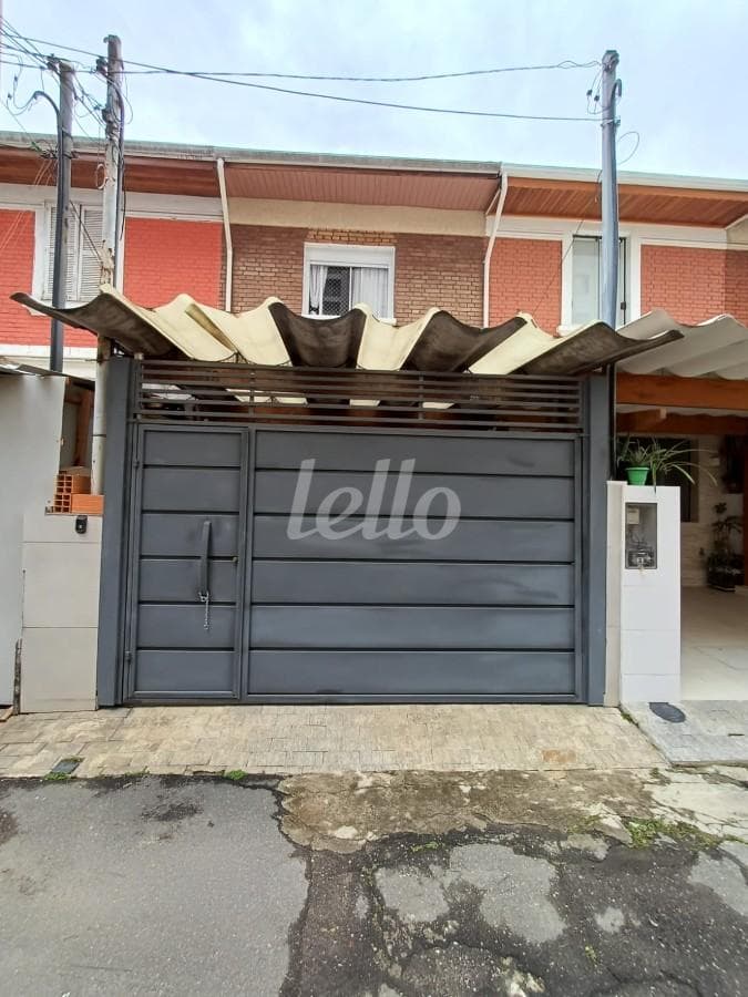 FRANTE de Casa sobrado com 100 m² em Mooca - São Paulo