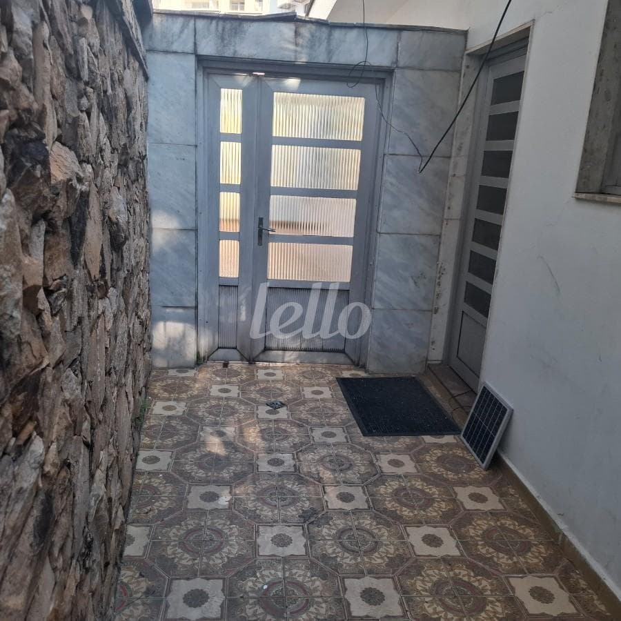 ENTRADA de Casa térrea com 600 m² em Alto da Moóca - São Paulo
