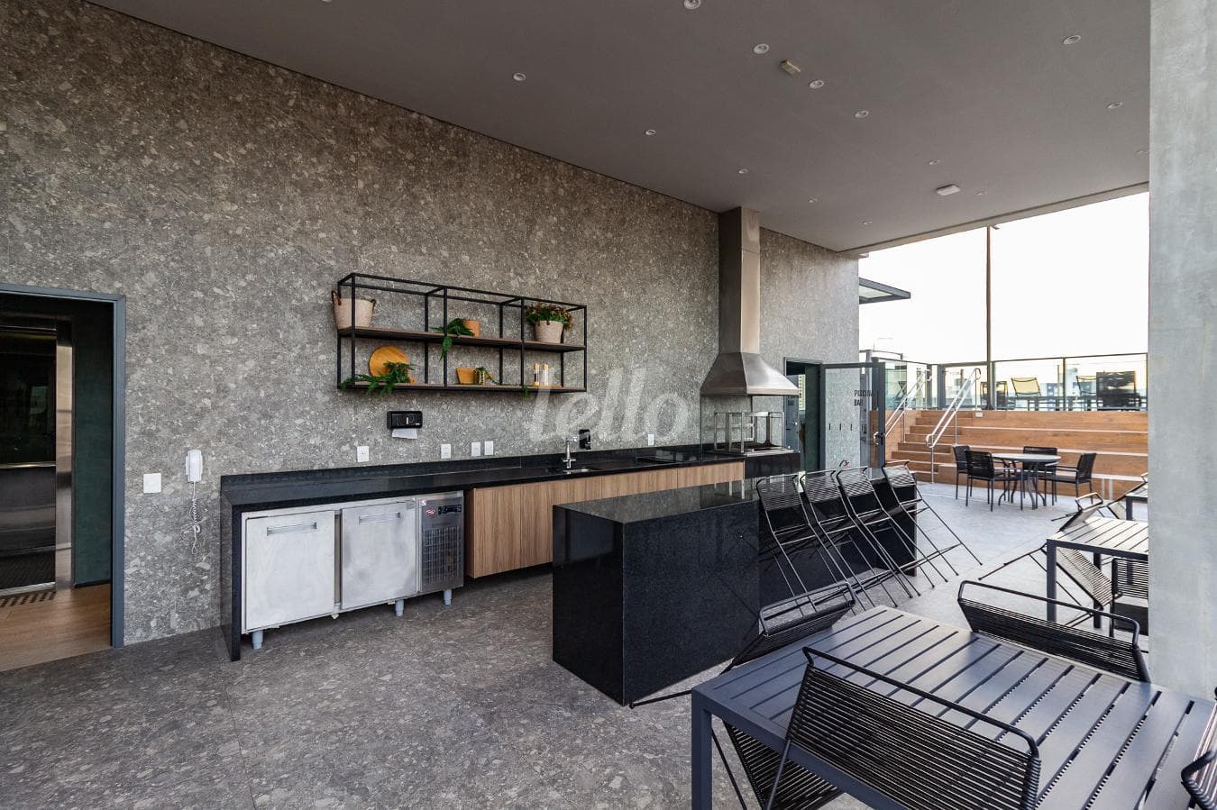 AREA CONDOMINIAL