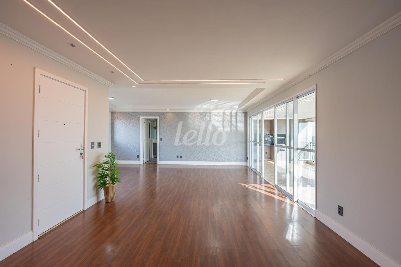 SALA de Apartamento com 167 m² em Parque São Jorge - São Paulo