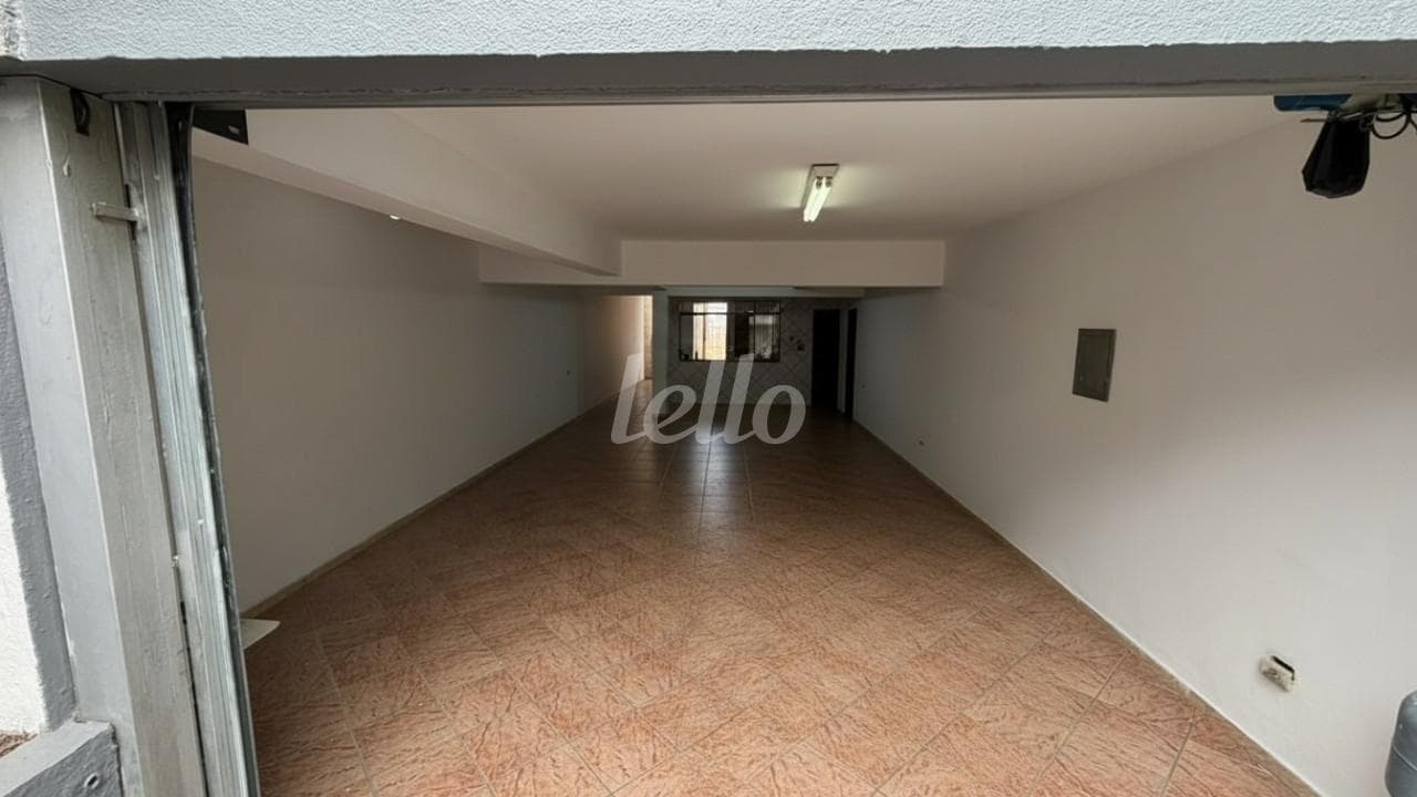 GARAGEM de Casa sobrado com 243 m² em Vila Alpina - São Paulo