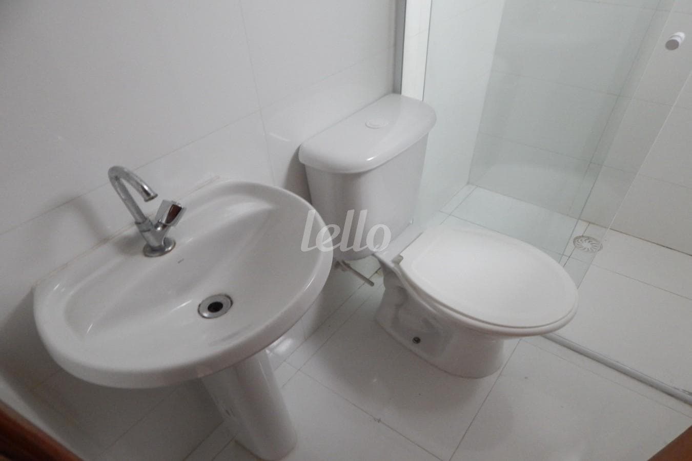 BANHEIRO de Casa sobrado com 300 m² em Vila Granada - São Paulo