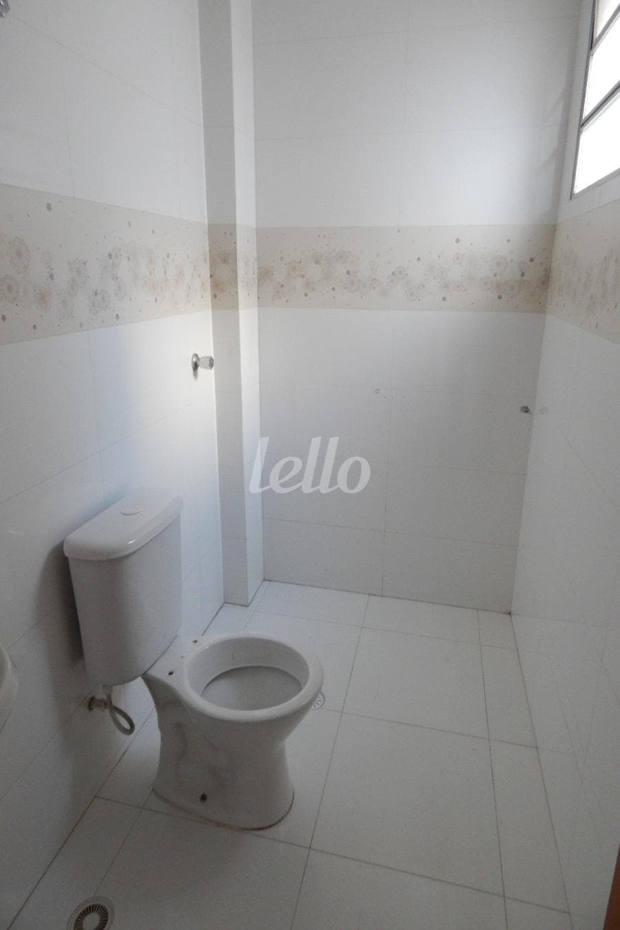 WHATSAPP IMAGE 2026-06-18 AT 18 de Casa sobrado com 300 m² em Vila Granada - São Paulo
