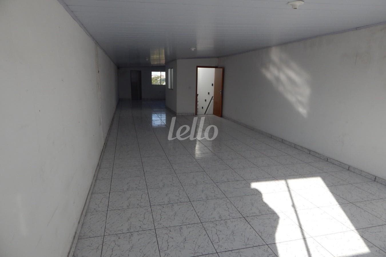 GARAGEM de Casa sobrado com 300 m² em Vila Granada - São Paulo