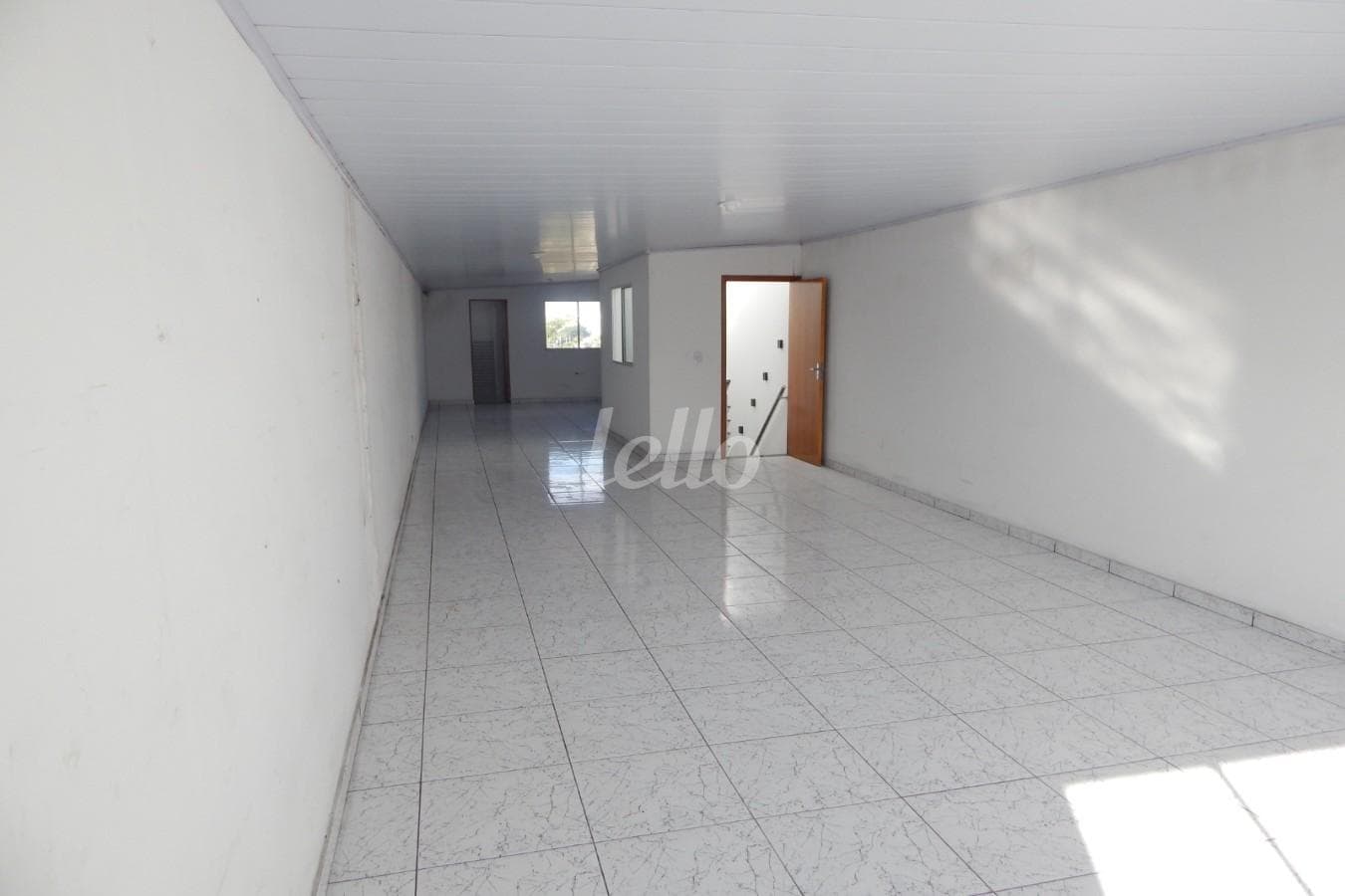 GARAGEM de Casa sobrado com 300 m² em Vila Granada - São Paulo