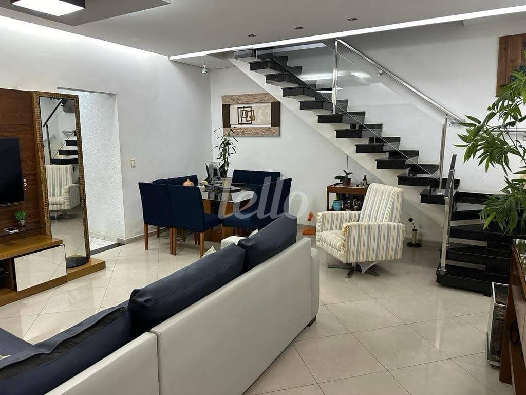 SALA de Casa sobrado com 136 m² em Vila Santa Isabel - São Paulo