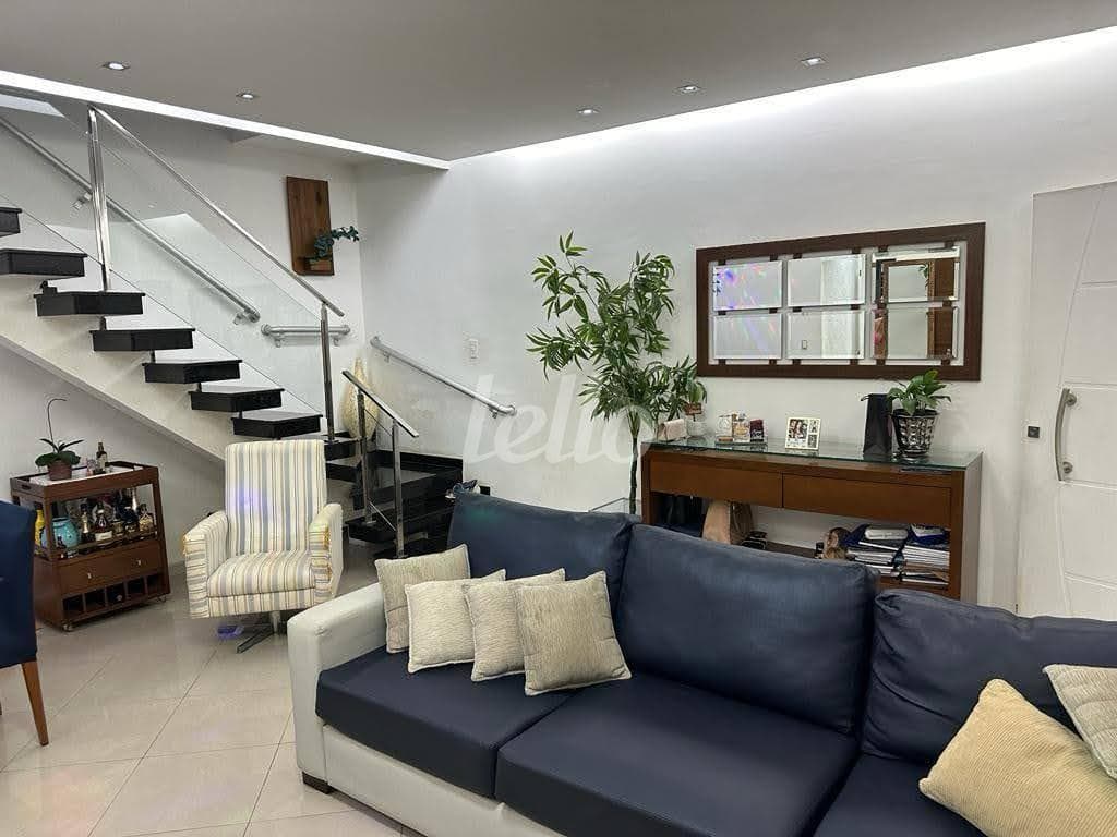 SALA de Casa sobrado com 136 m² em Vila Santa Isabel - São Paulo