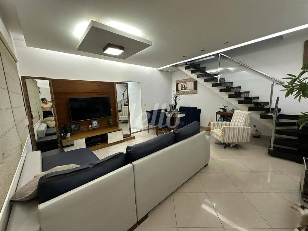 SALA de Casa sobrado com 136 m² em Vila Santa Isabel - São Paulo