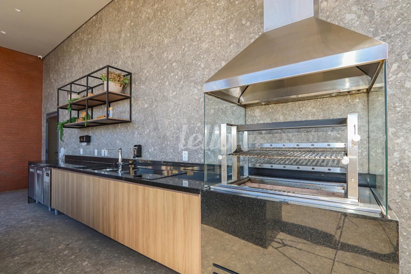 AREA CONDOMINIAL