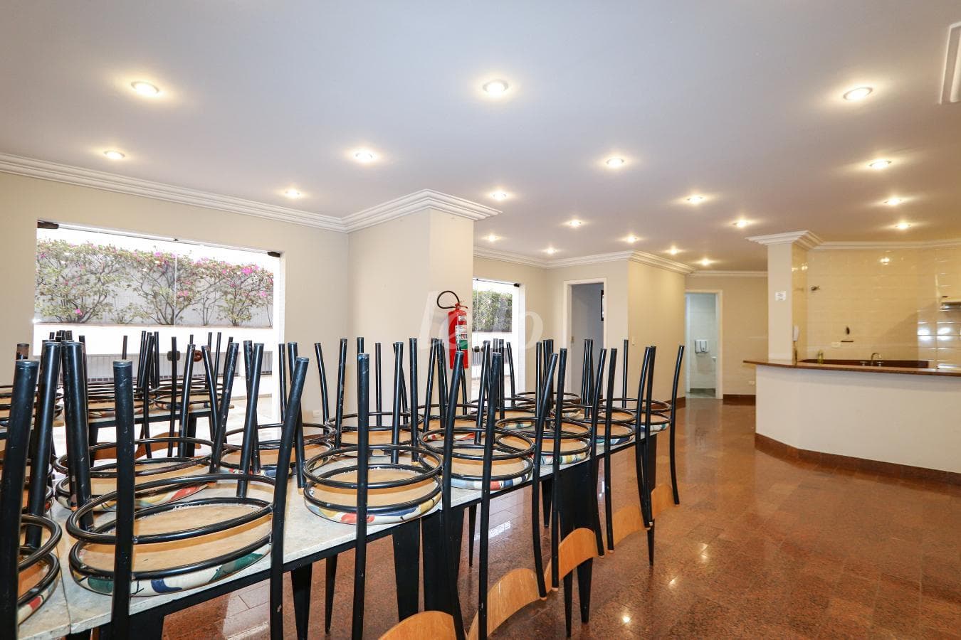 AREA CONDOMINIAL