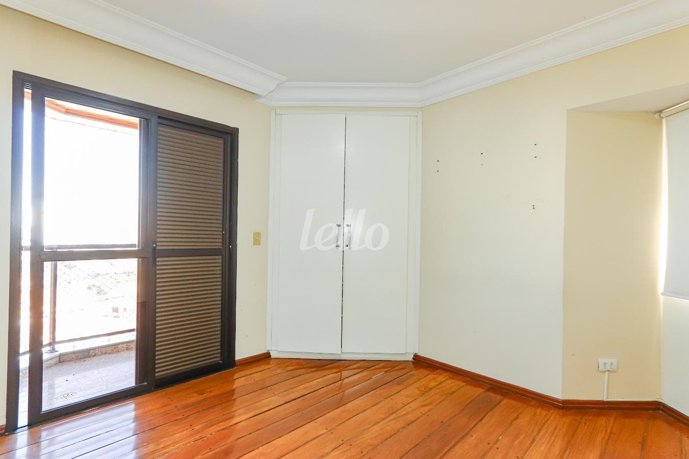 DORMITORIO de Apartamento com 210 m² em Vila Regente Feijó - São Paulo