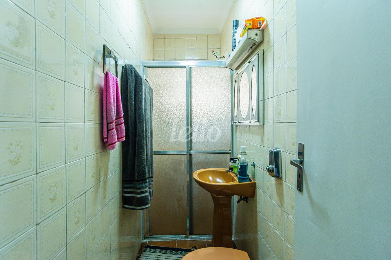 BANHEIRO SOCIAL de Casa sobrado com 140 m² em Vila Margarida - São Paulo