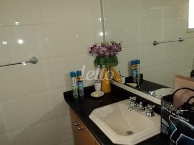 BANHEIRO de Apartamento cobertura - Padrão com 167 m² em Parque Tomas Saraiva - São Paulo