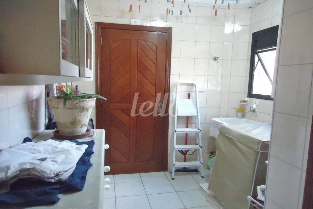 ÁREA DE SERVIÇO de Apartamento com 125 m² em Tatuapé - São Paulo