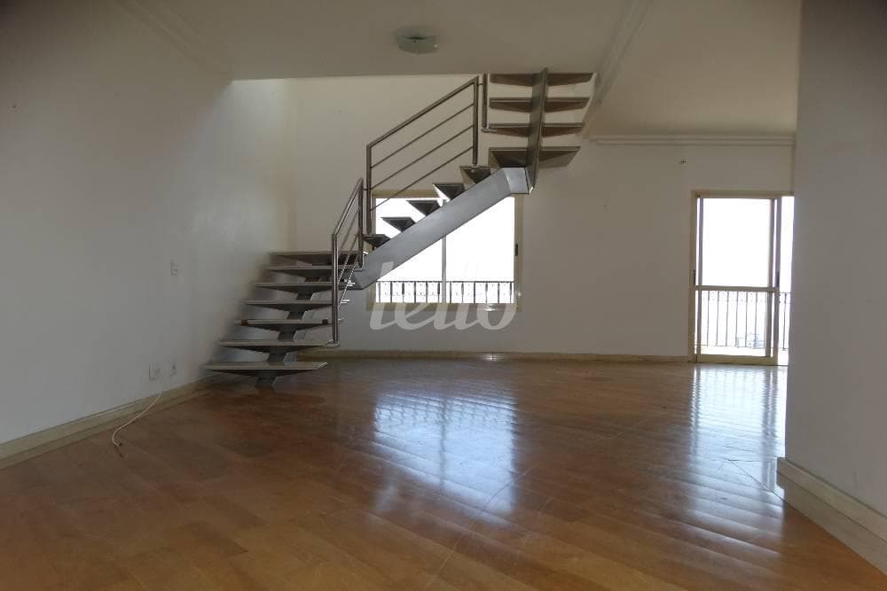 SALA de Apartamento Duplex com 360 m² em Tatuapé - São Paulo