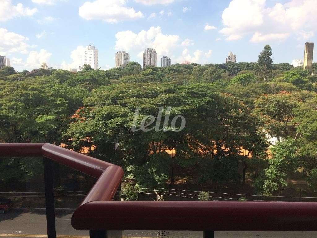 VISTA DA VARANDA de Apartamento com 137 m² em Jardim Anália Franco - São Paulo
