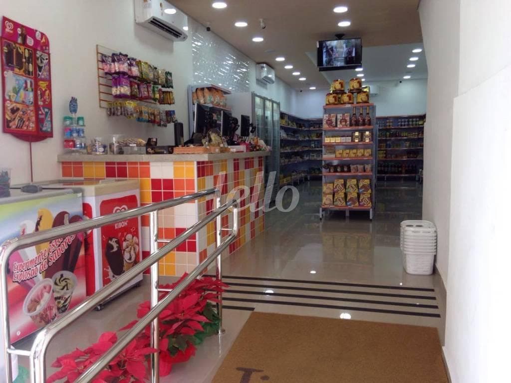 LOJA de Loja com 120 m² em Pacaembu - São Paulo