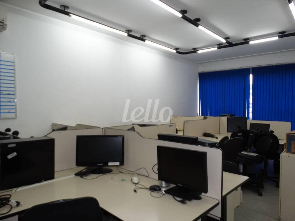 SALA de Sala / Conjunto com 25 m² em Pacaembu - São Paulo