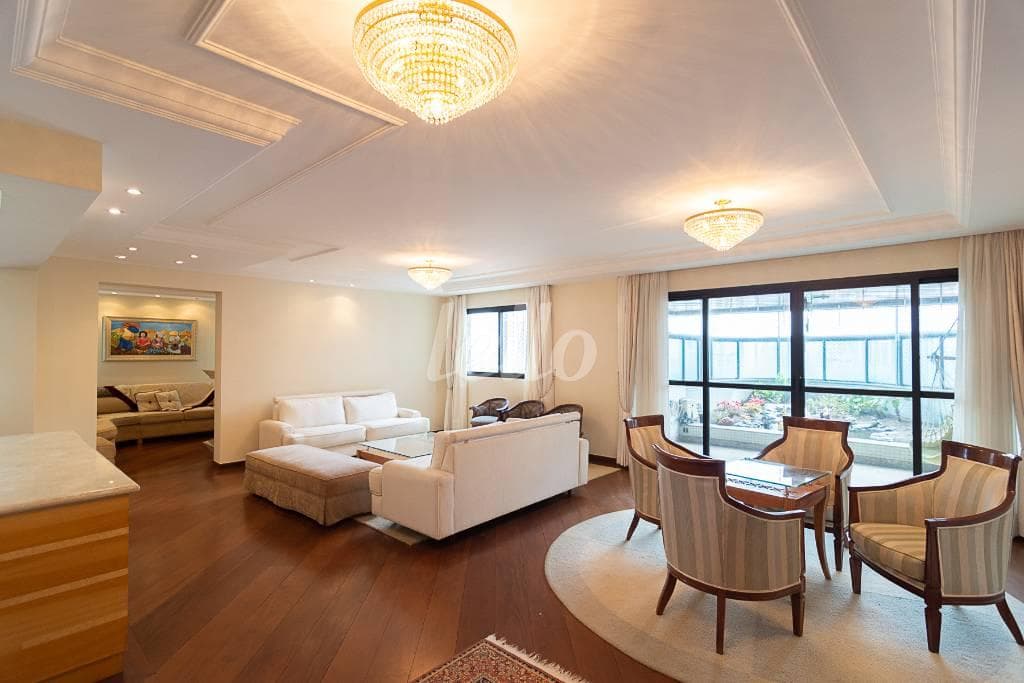 SALA de Apartamento com 375 m² em Jardim Anália Franco - São Paulo