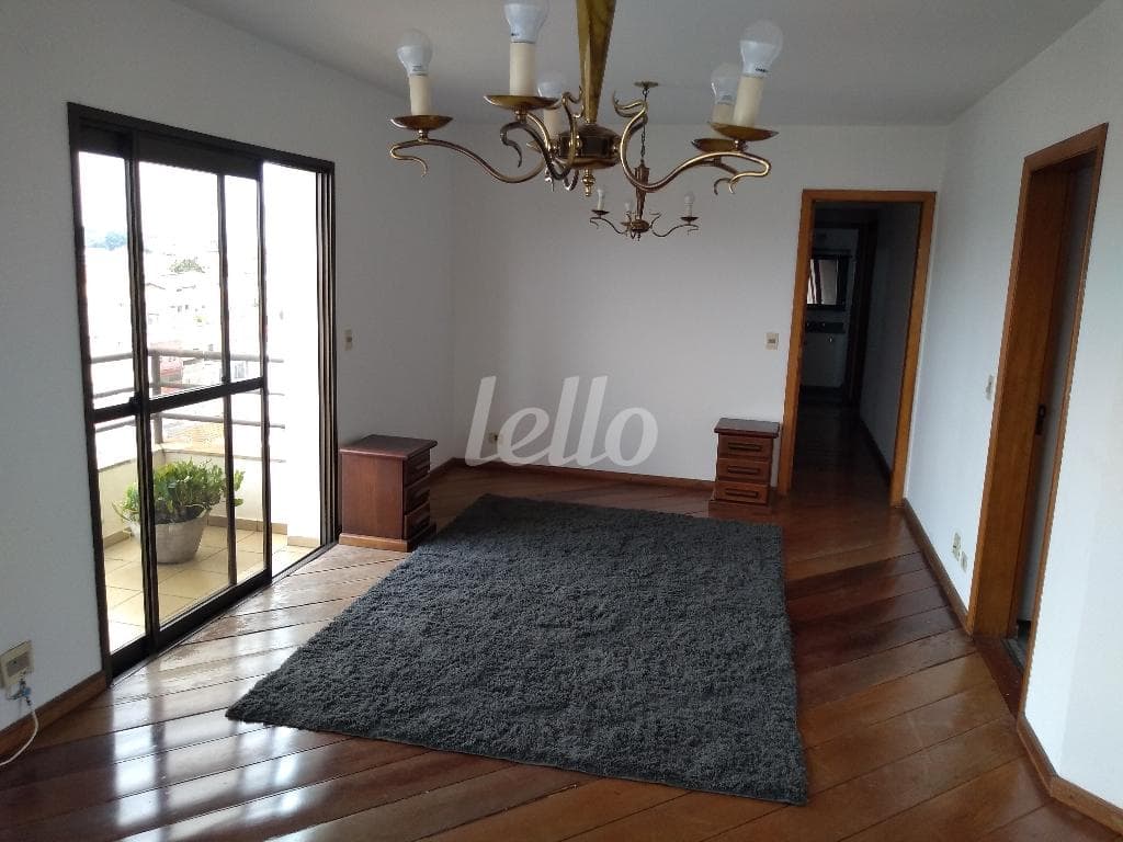 SALA 2 AMBIENTES de Apartamento com 95 m² em Jardim Teresa - São Paulo