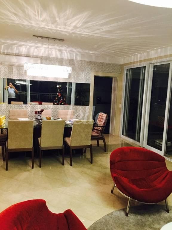 SALA de Apartamento com 297 m² em Tatuapé - São Paulo