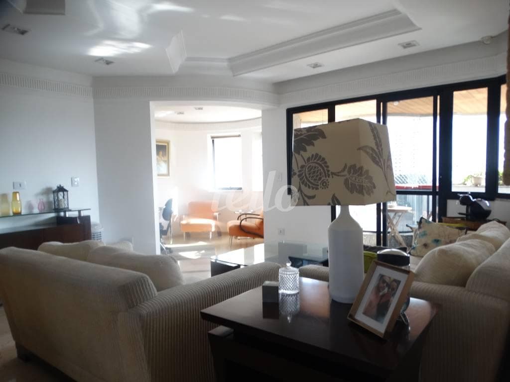 SALA de Apartamento com 156 m² em Jardim Anália Franco - São Paulo