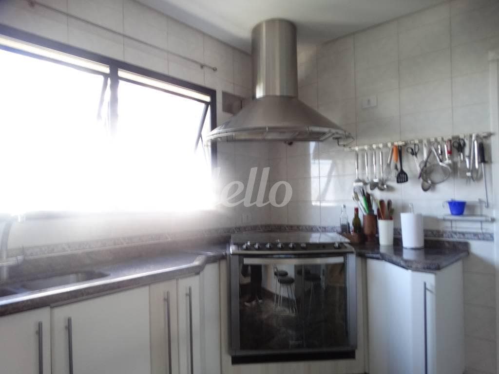 COZINHA de Apartamento com 156 m² em Jardim Anália Franco - São Paulo