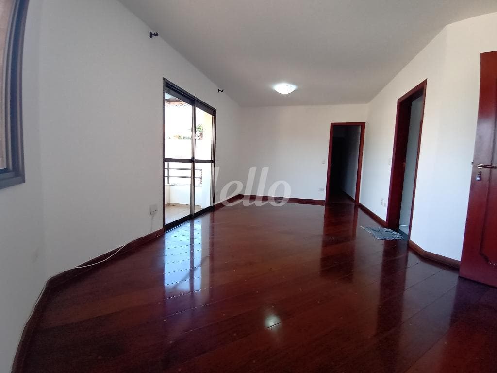 SALA de Apartamento com 96 m² em Jardim Teresa - São Paulo