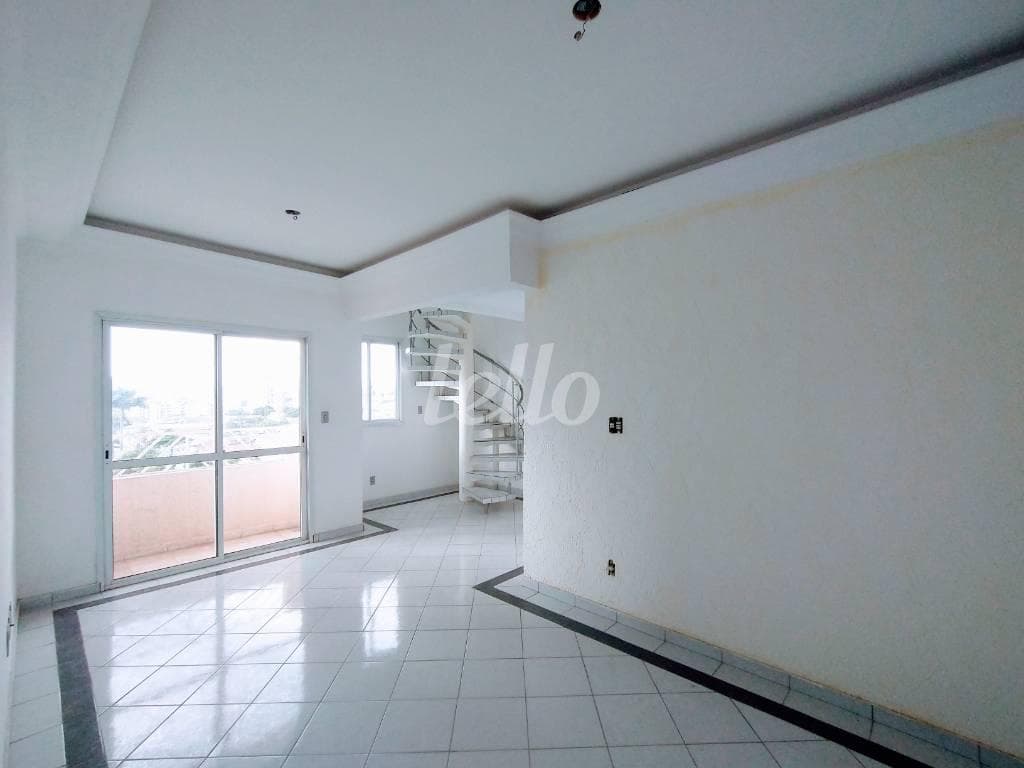 SALA de Apartamento Duplex com 200 m² em Jardim Independência - São Paulo