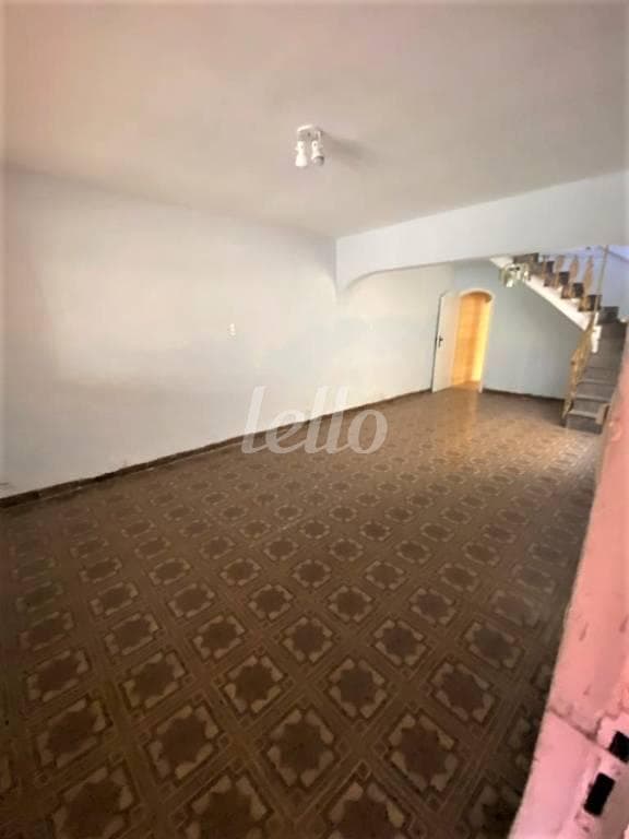 SALA DE JANTAR E ESTAR de Casa assobradada com 230 m² em Parque Maria Luiza - São Paulo