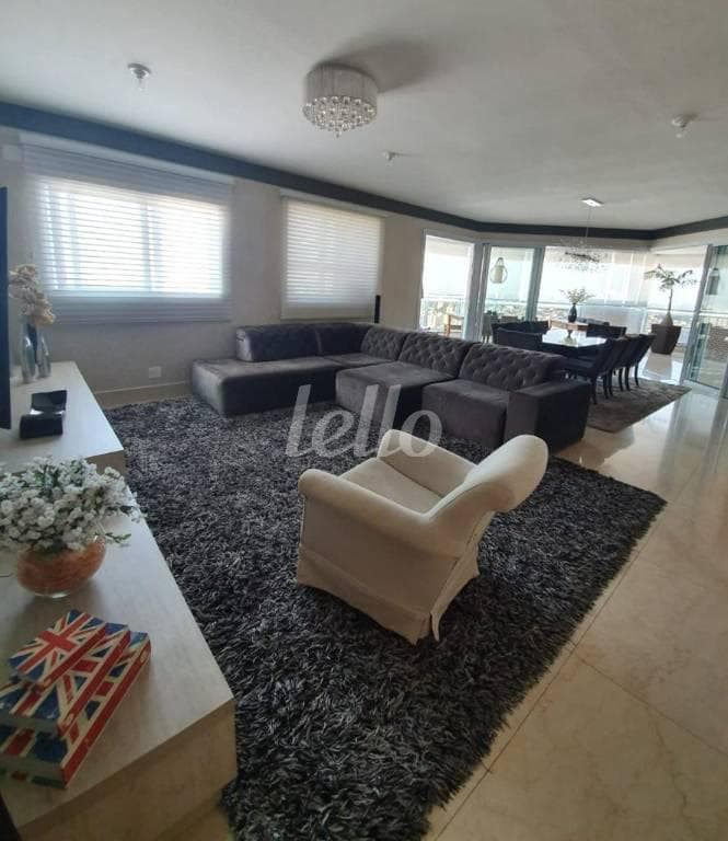 SALA de Apartamento com 202 m² em Jardim Anália Franco - São Paulo