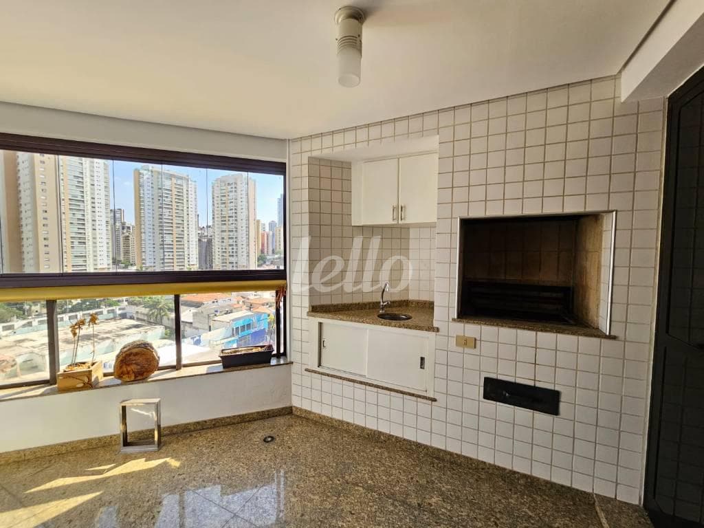 SACADA de Apartamento com 265 m² em Vila Gomes Cardim - São Paulo