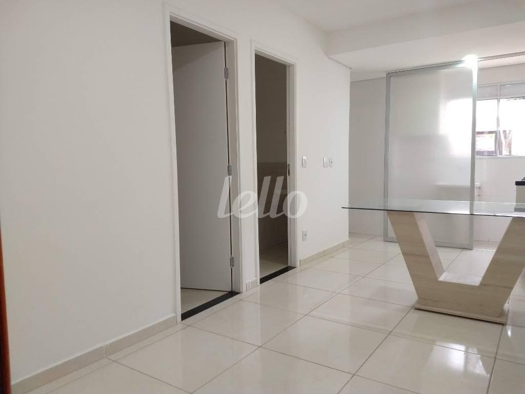 SALA 2 AMBIENTES de Apartamento com 35 m² em Cidade Mãe do Céu - São Paulo